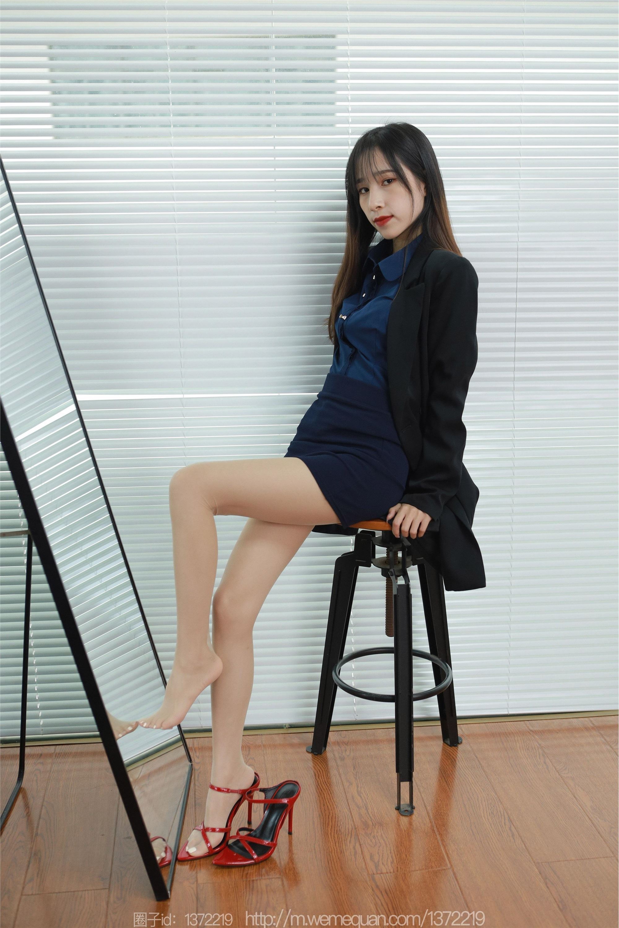 IESS异思趣向  2023.03.22 丝享家 1398 美子《红跟凉鞋》